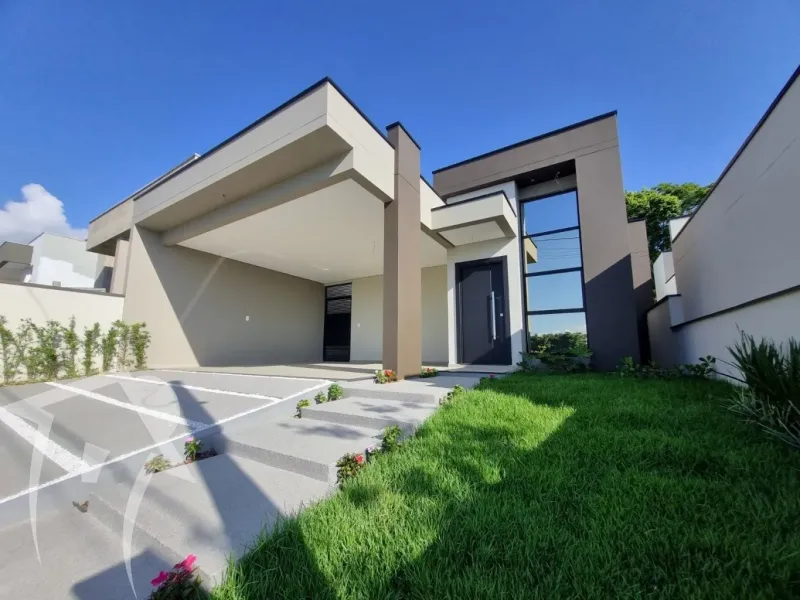 Casa de Alto Padrão em Estilo Americano Localização Privilegiada em Indaial